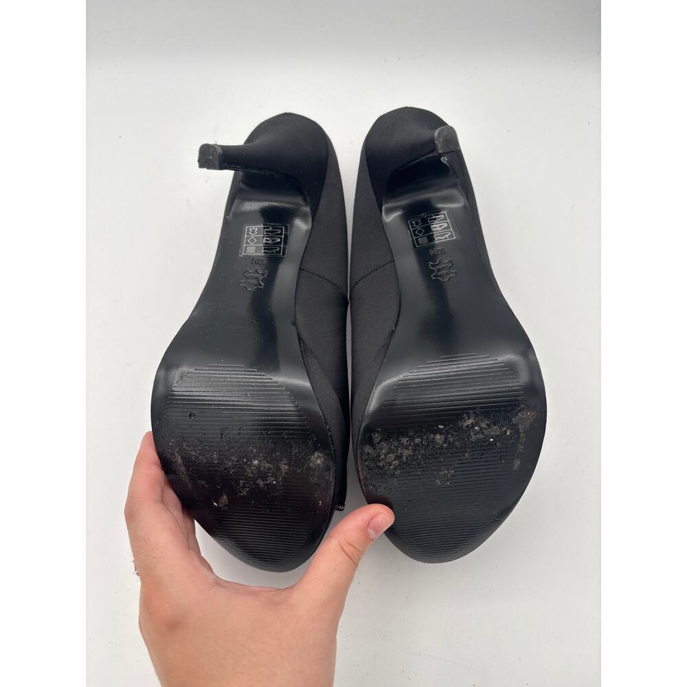 Women’s Lulu Townsend Size 10 Black Satin Pumps w/ Bow Detail - Picture 6 of 6